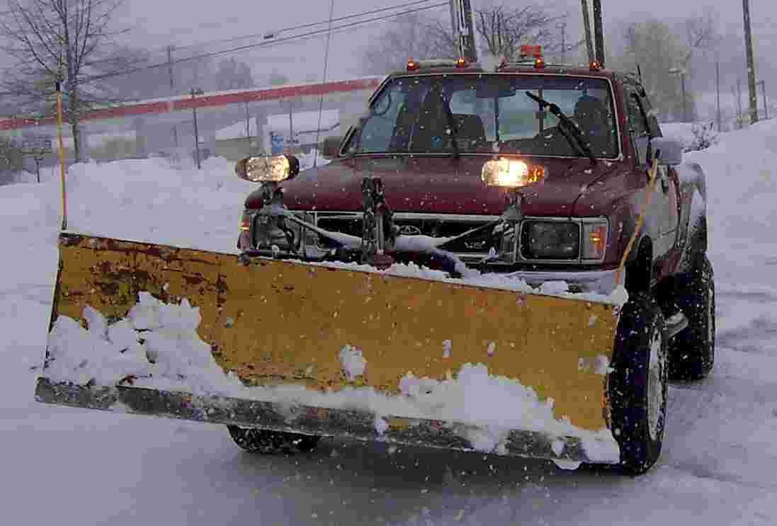 Many Maine Cities and Towns are declaring parking bans for tonight’s storm
