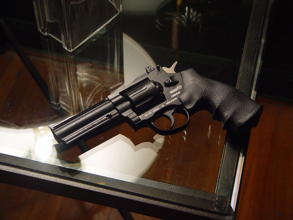 “Red Flag” Gun Control Bill Draws Controversy