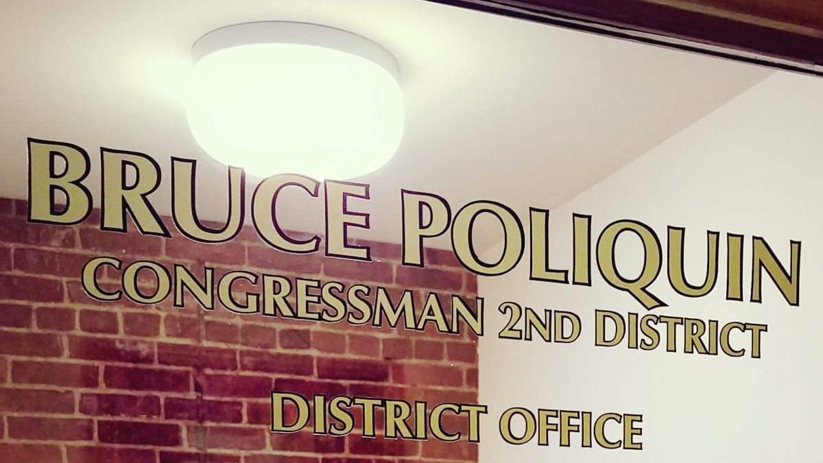 Maine Congressman Sells House, Remains in District