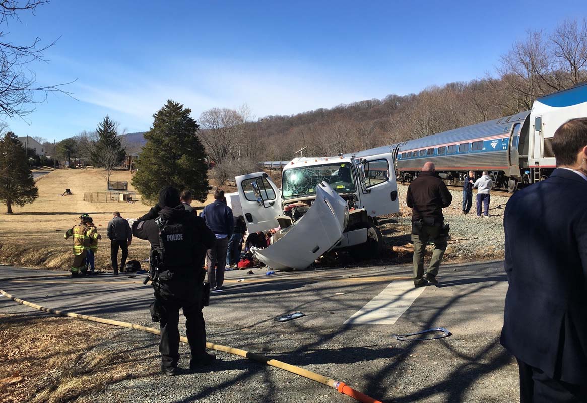 Rep. Poliquin Suffers ‘Minor Bruises’ when Train Hits Truck