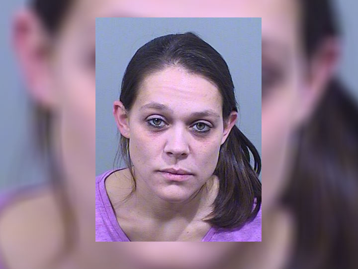 Westbrook Police Arrest Woman Minutes After Robbery