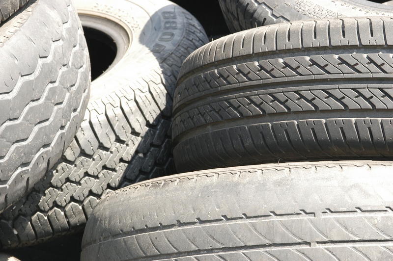 Nearly 100 Tires Left Scattered on a Maine Road