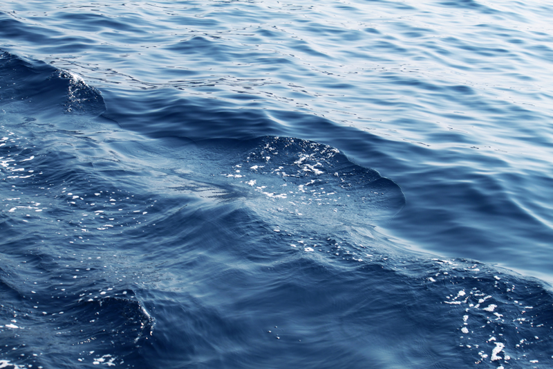 Young man loses prosthetic leg while tubing in Maine pond