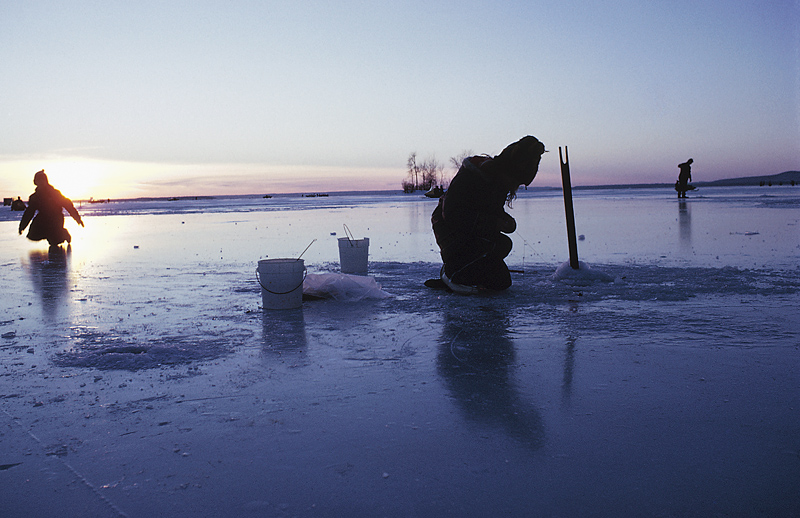 Be Wary of Early Season Freeze, Maine Tells Its Ice Fishers
