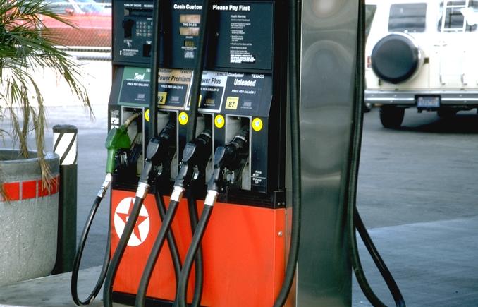 Gas Prices Continue To Drop
