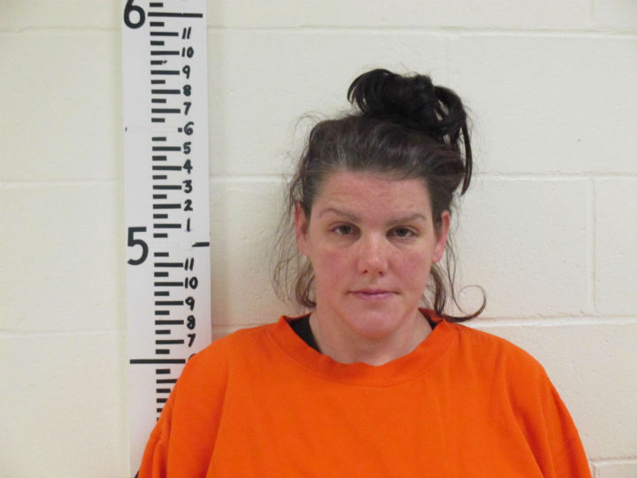 Police: Woman Tried to Bail Out Boyfriend While Intoxicated