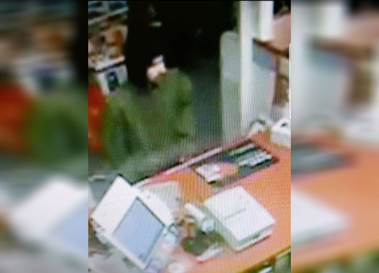 Augusta police working to identify suspect after CVS robbery