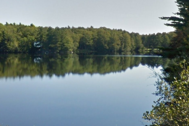 Body of canoeist recovered in Sanford lake