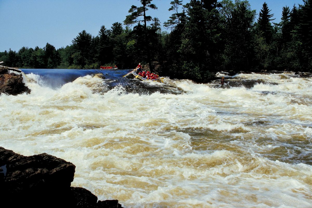 Maine woman dies whitewater rafting