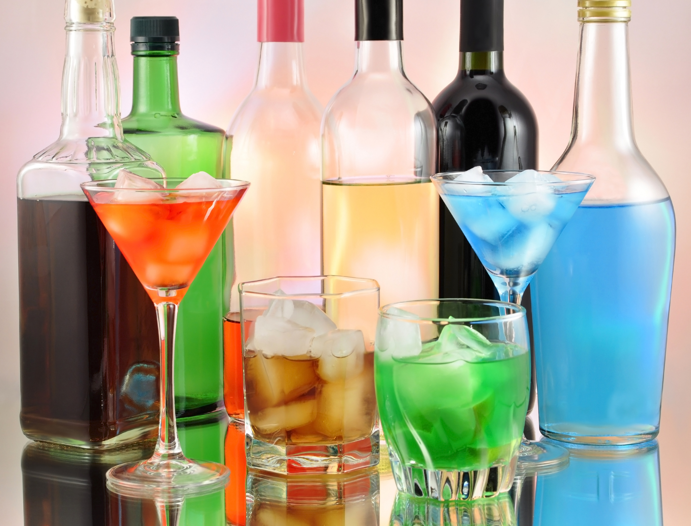 Alcohol to-go may extend until at least 2022 under new bill
