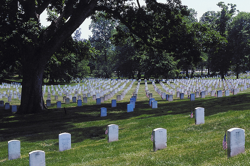 Maine-made wreaths are headed to Arlington National Cemetery