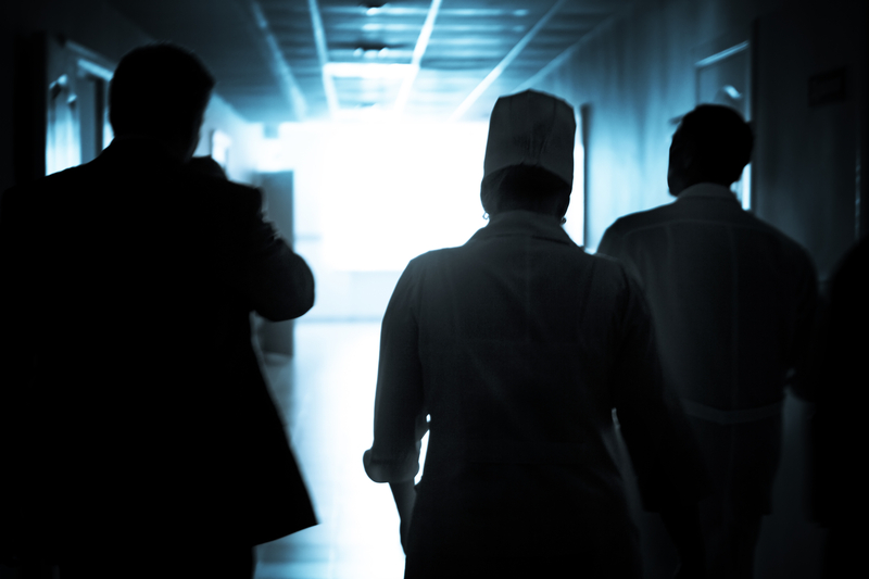 Maine Medical Center tightens visitation