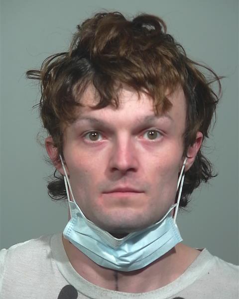 Police: Maine man with chain saw robs fast-food restaurant