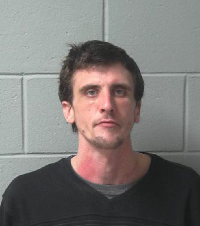 Two officers injured while trying to take robbery suspect into custody in Bangor