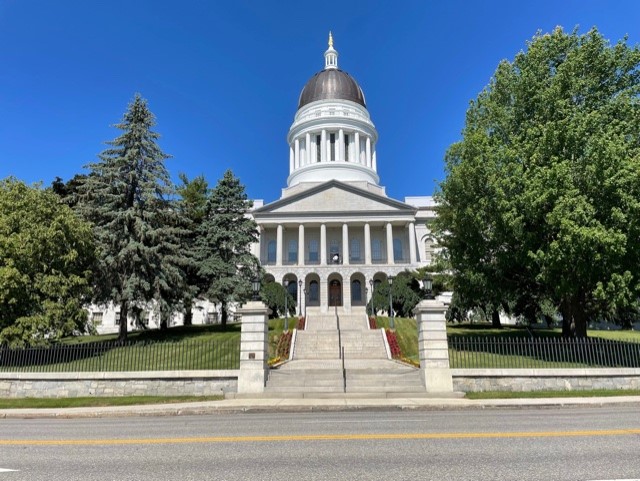 Maine lawmaker resigns after wife’s COVID-19 death