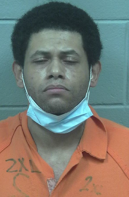 Wanted felon arrested after foot chase in Bangor