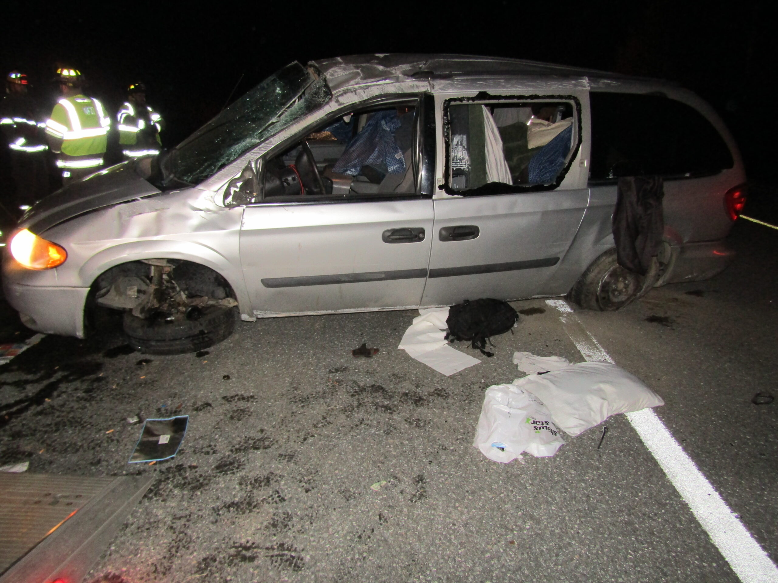 Bangor man killed in rollover accident on I-95