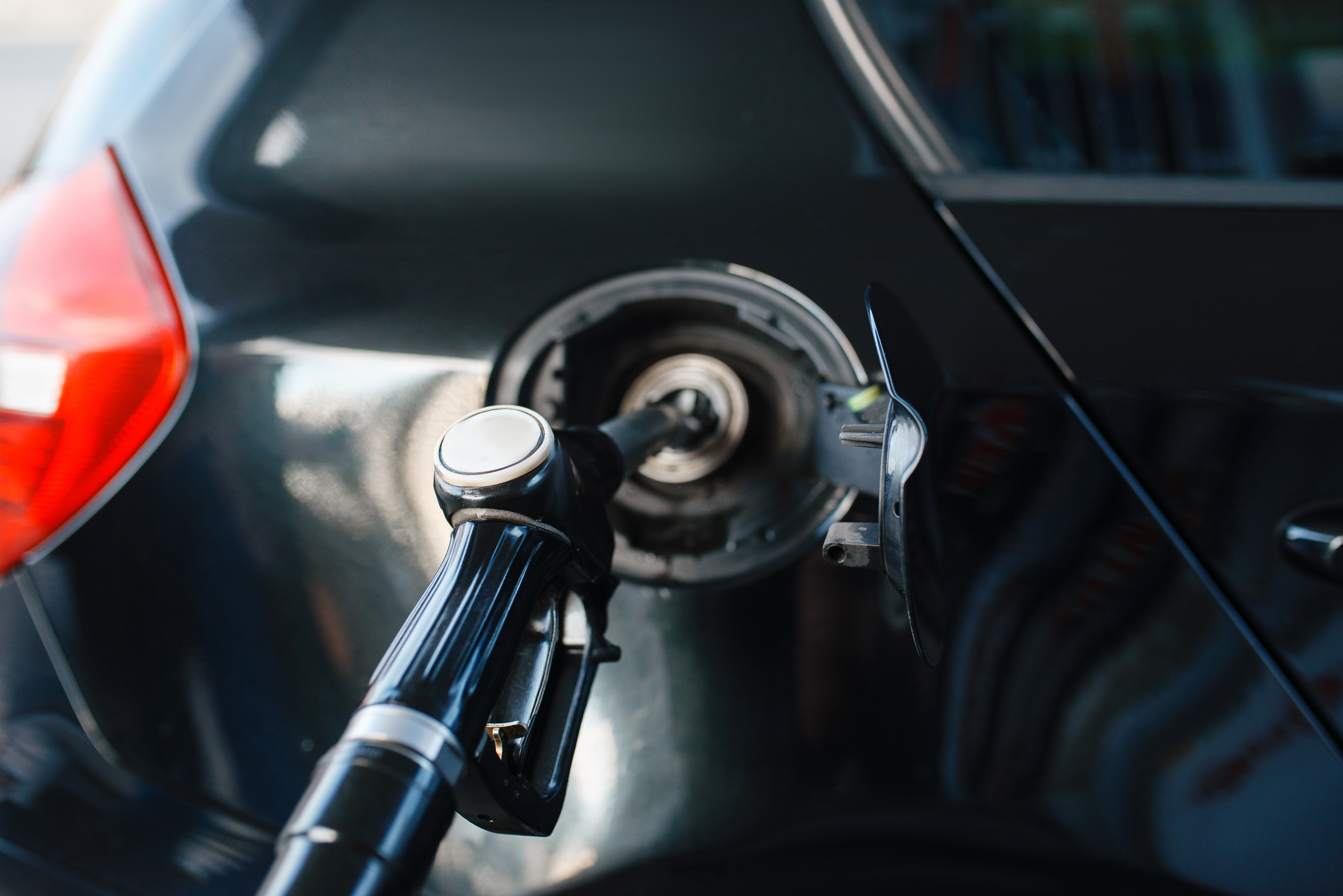 Gas prices up again in Maine despite nationwide trend