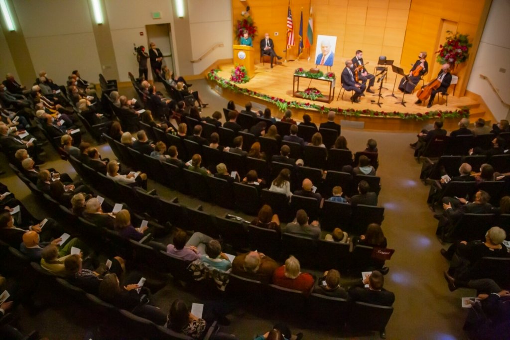 Memorial service honors David Flanagan, Maine business icon and former CMP chief