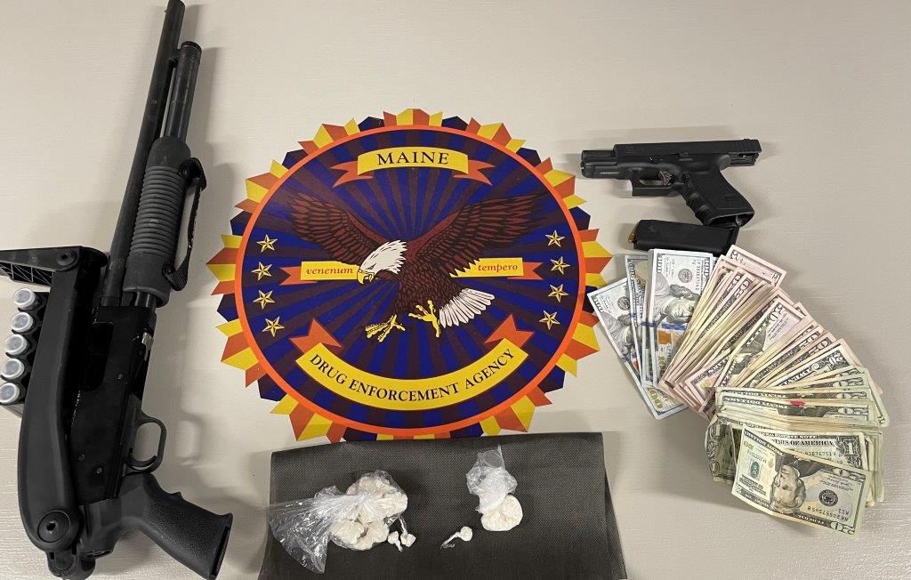 Drug agents seize crack cocaine, drugs from Buxton home