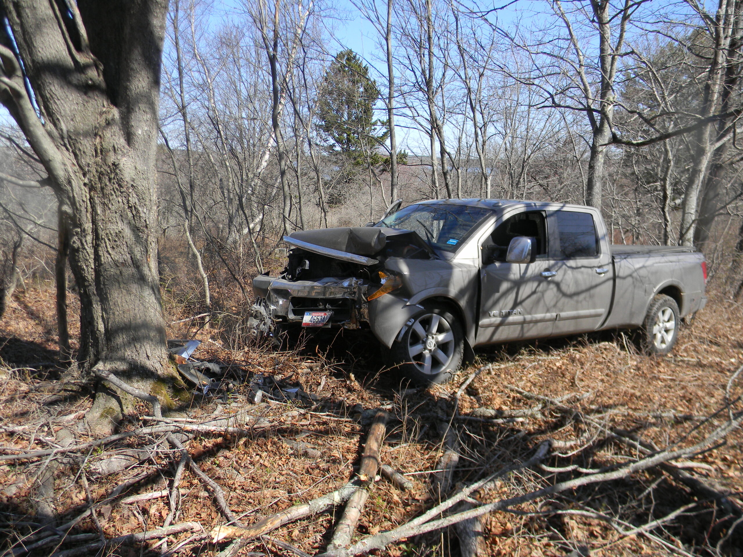 Maine man suffers serious head injury after single-vehicle crash in Harpswell