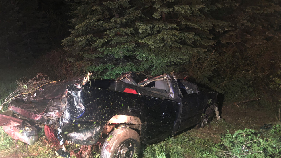 2 Teenagers hurt in Aroostook County crash Friday