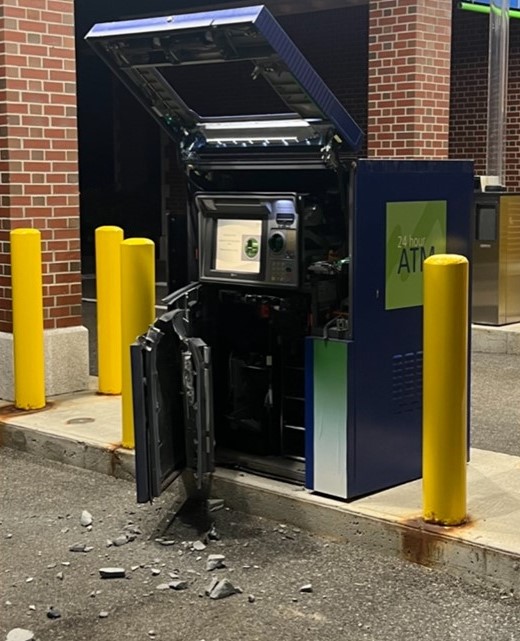 Suspect who damaged, stole cash from Kennebunk ATM sought by police