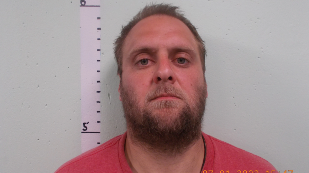 Maine man charged with arson for 2017 fire at Farmington general store