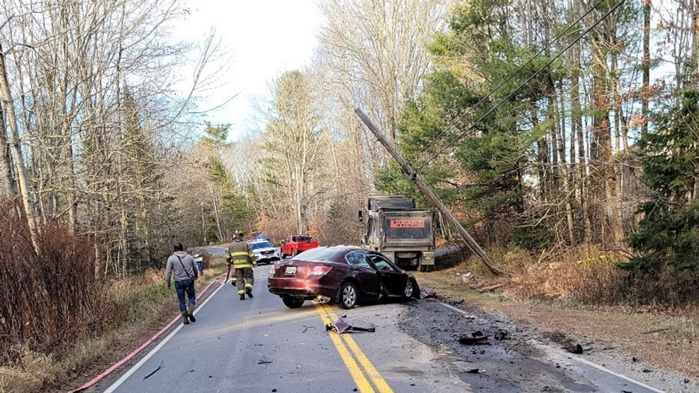 Crash claims life of Nobleboro woman