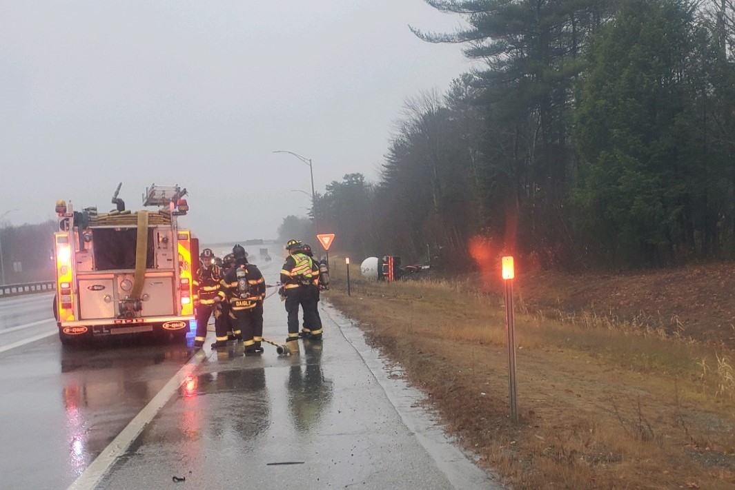 Propane truck rollover leads to closure of Scarborough exit on Maine Turnpike
