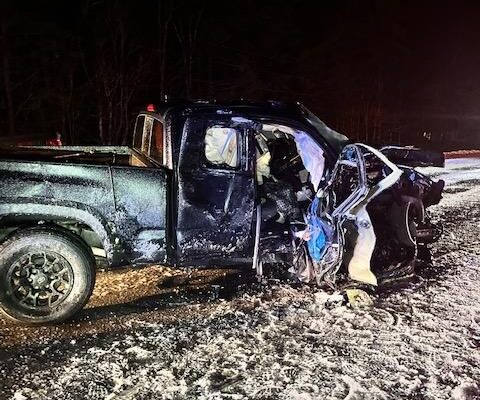 Two seriously injured in head-on crash in Oxford County | Newsradio WGAN