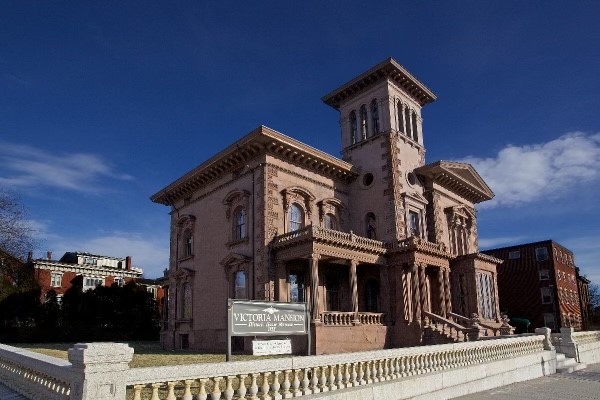 New program at Portland’s Victoria Mansion seeks to confront its owners past.