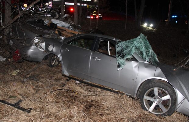 Police identify individuals hurt in crash following Jay robbery ...