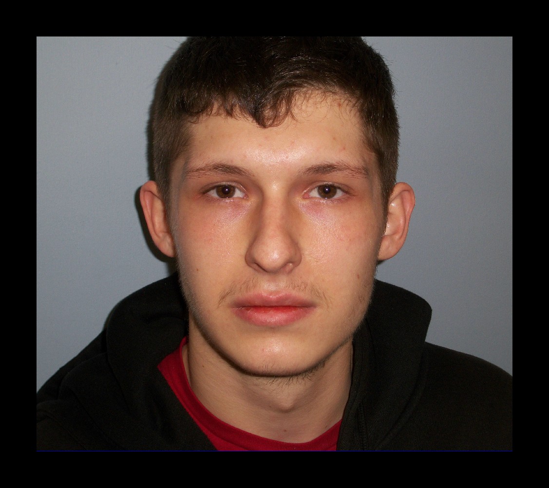 18-year-old accused of stabbing man in leg in Sanford