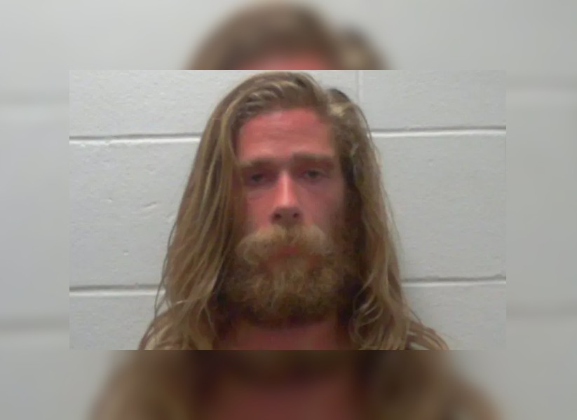 Man arrested after assaulting Lewiston librarian, police say