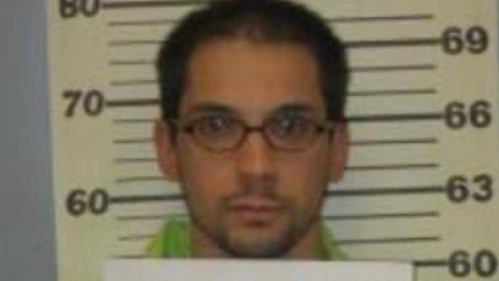 Authorities searching for Maine man considered “violent felon”