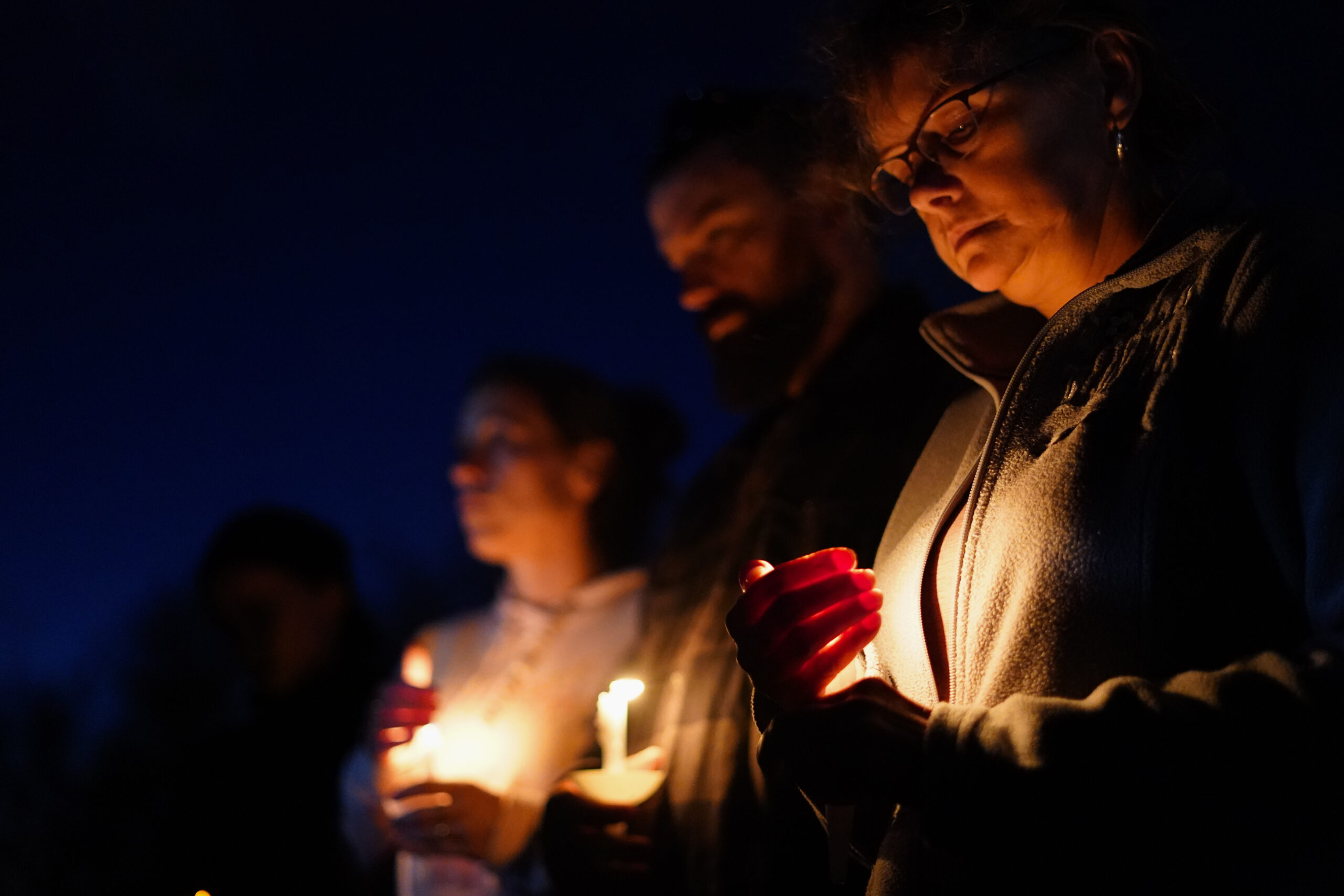 More than 1,000 pay tribute to Maine’s mass shooting victims on day of prayer, reflection on tragedy