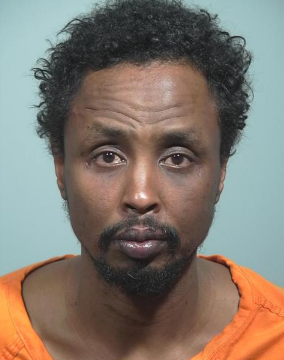 Unhoused man charged with assaulting people at Portland apartment building while holding a machete