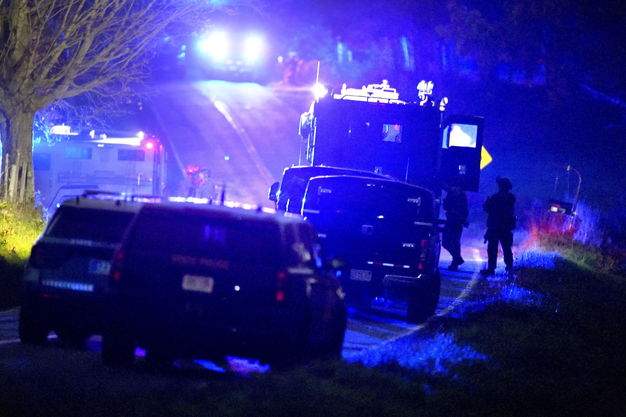 Sheriff denies that officers responding to Maine mass shooting had been drinking