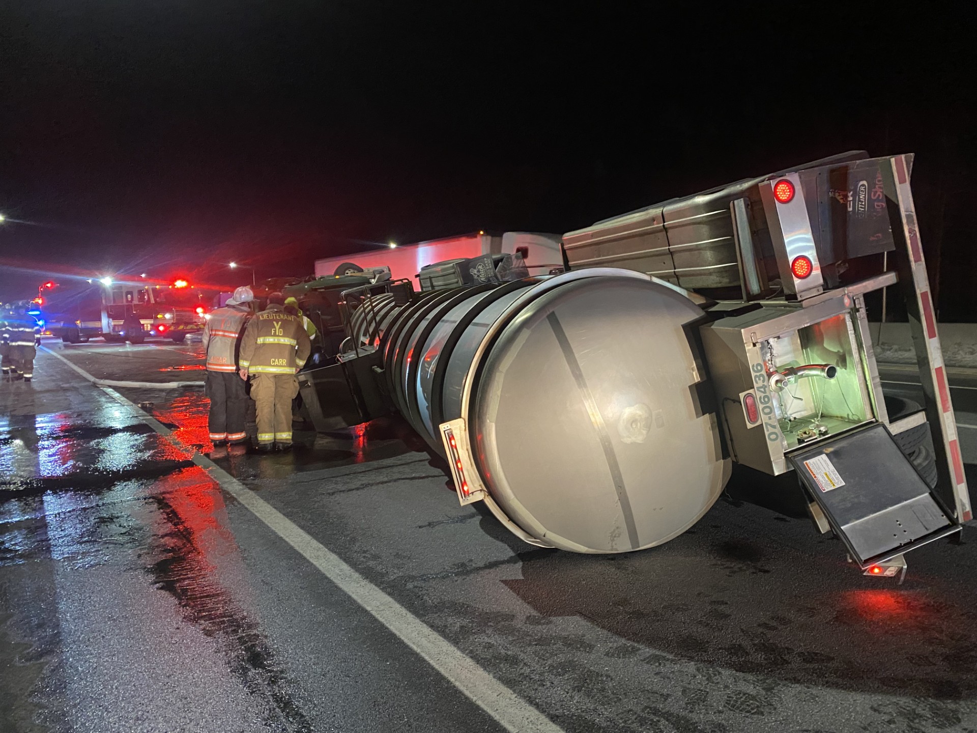 Serious Injuries in Maine Turnpike Crash of Tractor Trailers