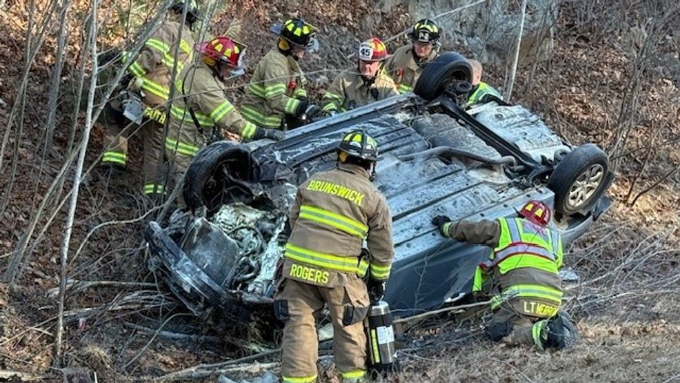 South Portland man seriously injured in Brunswick rollover crash