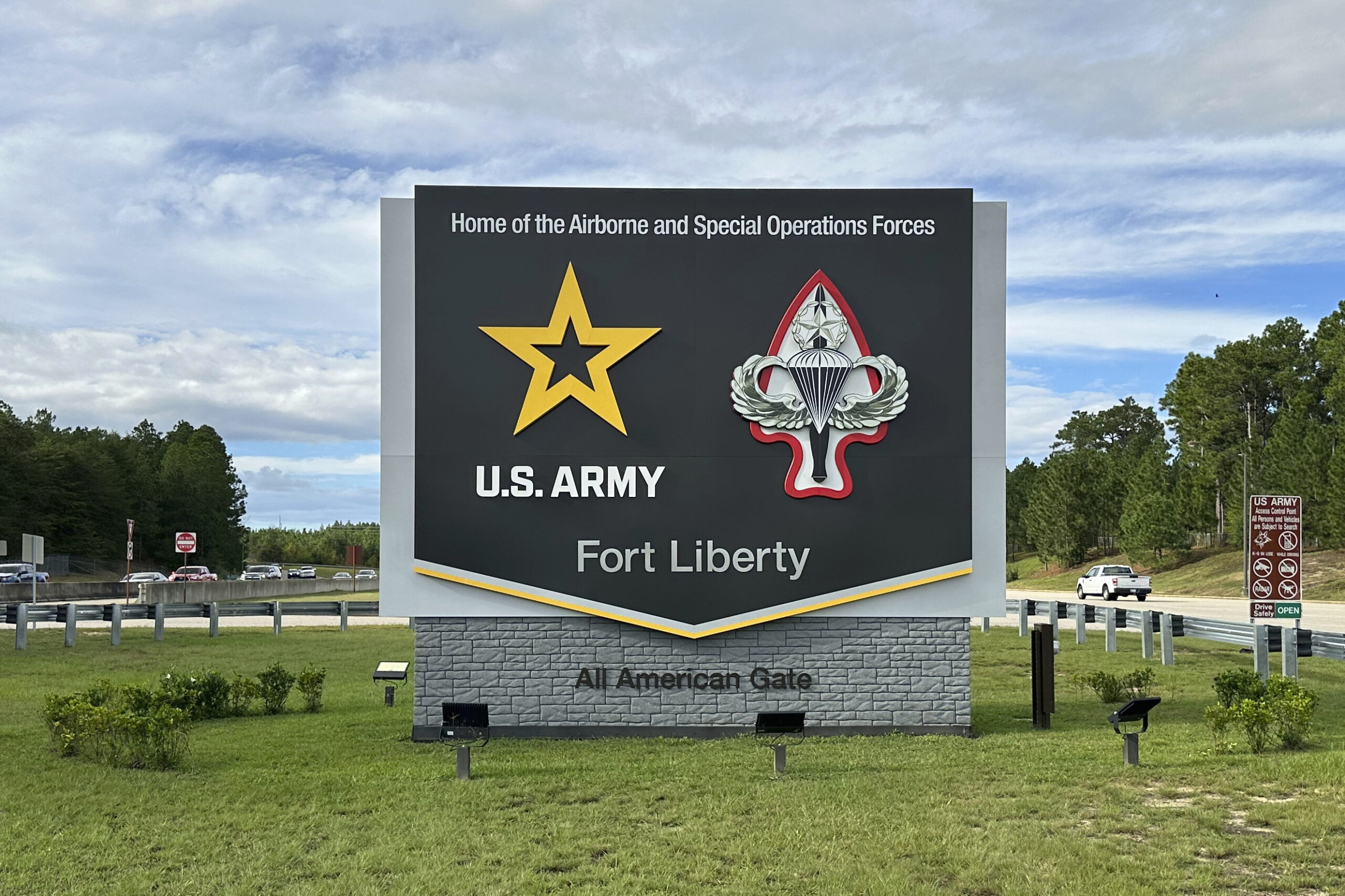 Name of Fort Bragg changed in honor of Maine WWII hero