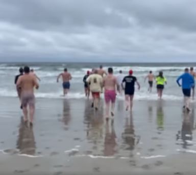 Super Plunge for Special Olympics Takes Place in Ogunquit