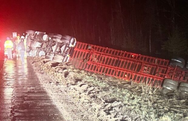 I-95 in Pittsfield Closed Overnight from Semi Rollover Crash ...