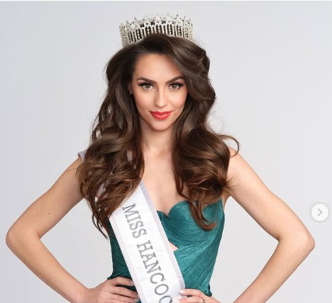 Belichick’s Girlfriend to Run for Miss Maine USA