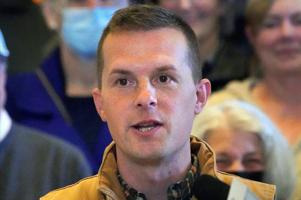 Golden to Face a Democratic Primary Challenge