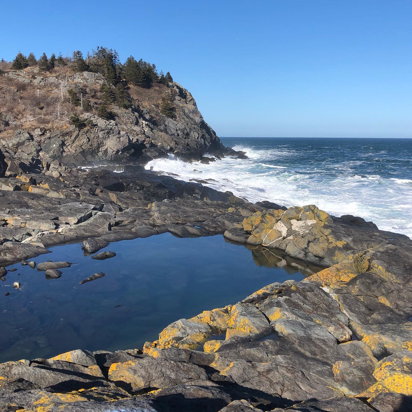 Minor Earthquake Hits Historic Maine Island