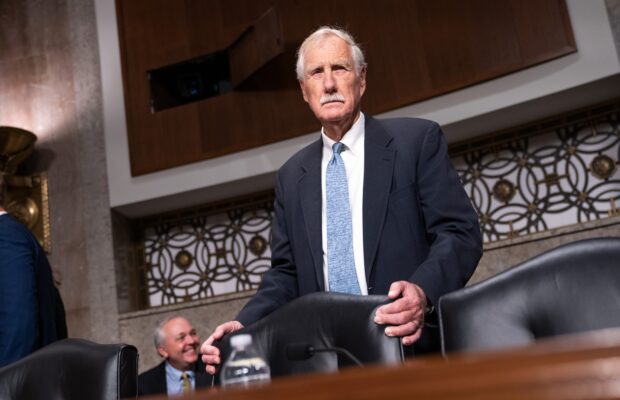 Sen. King Introduces Bill to Boost Medicare Doctors’ Payment