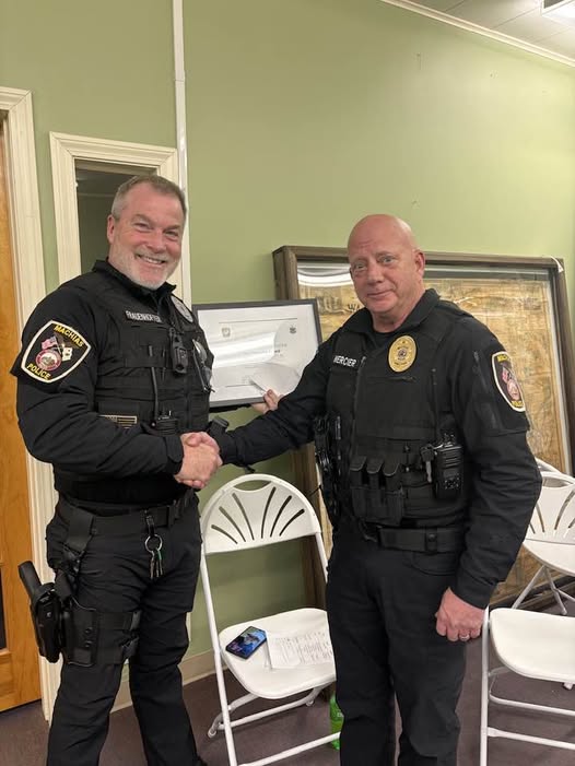 Machias Police Officer Gets Lifesaving Award For Quick Response