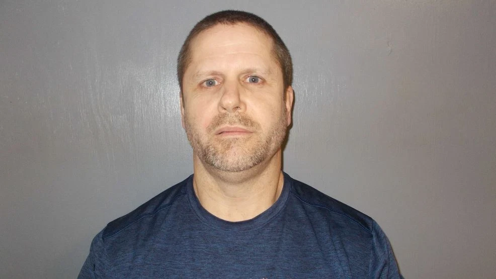 Agents seize more than 16 pounds of meth, illegal gun in Waterville drug bust